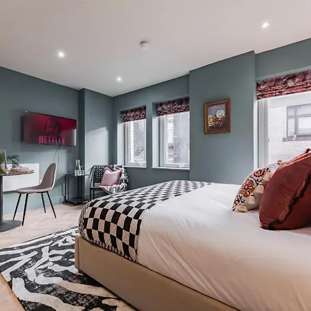 Athena Ls1 Free Secure Parking! Apartman Leeds