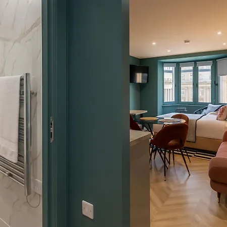 Apartment Athena Ls1 Free Secure Parking! Leeds (West Yorkshire)